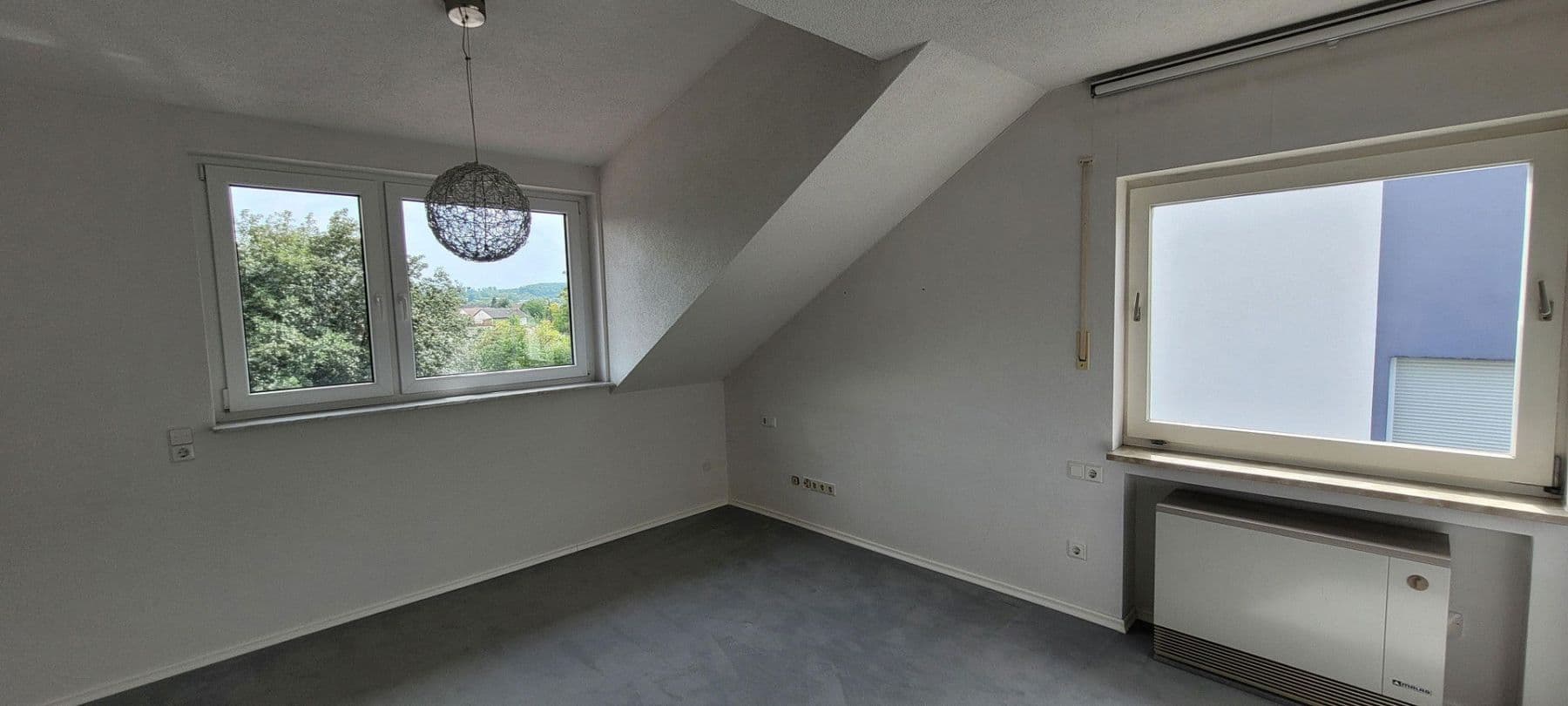 Prenájom bytu 3-izbový 102 m², Bretten, Bádensko-Wurttembersko Prenájom bytu 3-izbový 102 m², Bretten, Bádensko-Wurttembersko