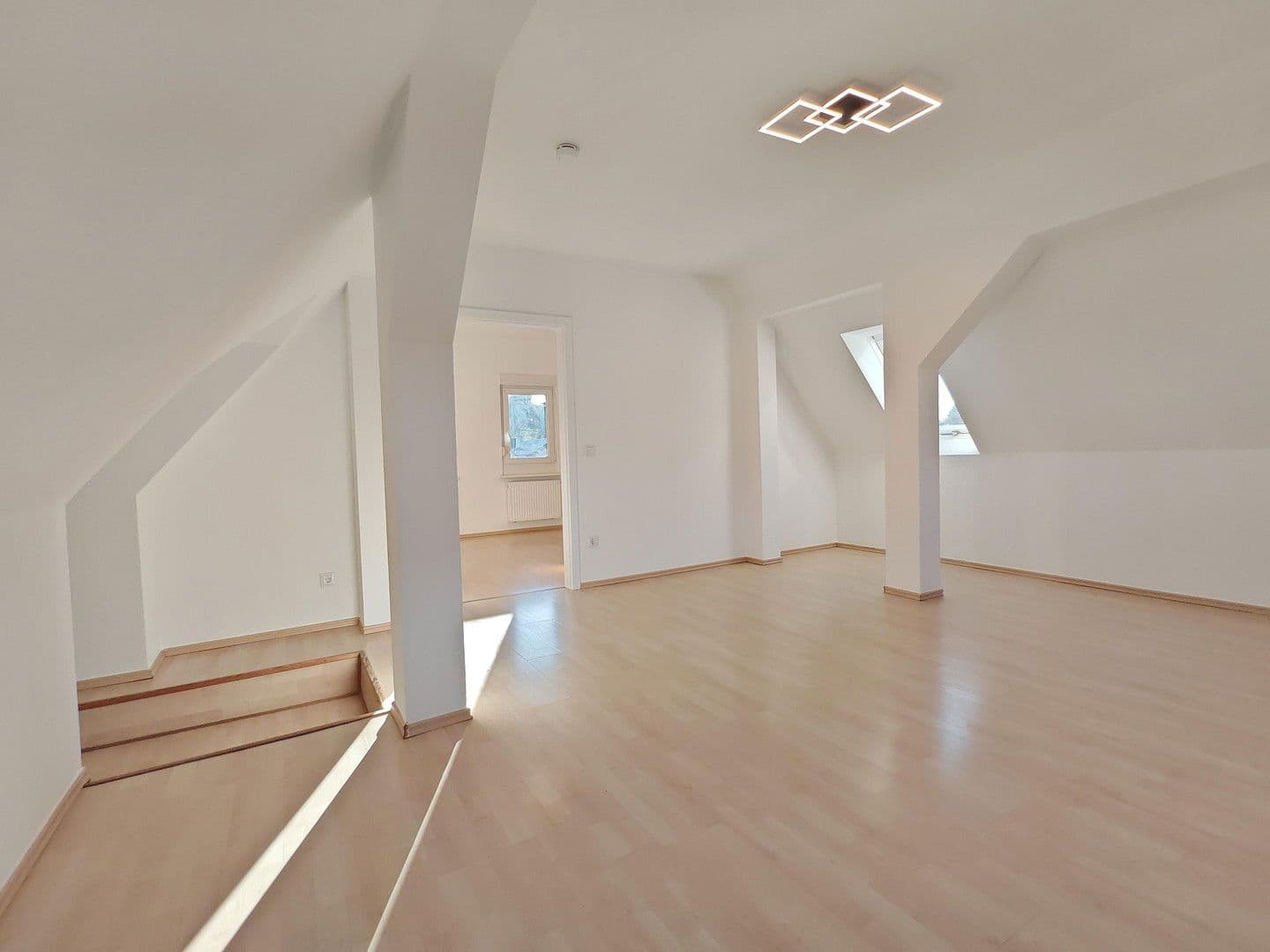 Prenájom bytu 2-izbový 63 m², Nibelungenstraße 67, Lautertal (Odenwald), Hesensko Prenájom bytu 2-izbový 63 m², Nibelungenstraße 67, Lautertal (Odenwald), Hesensko