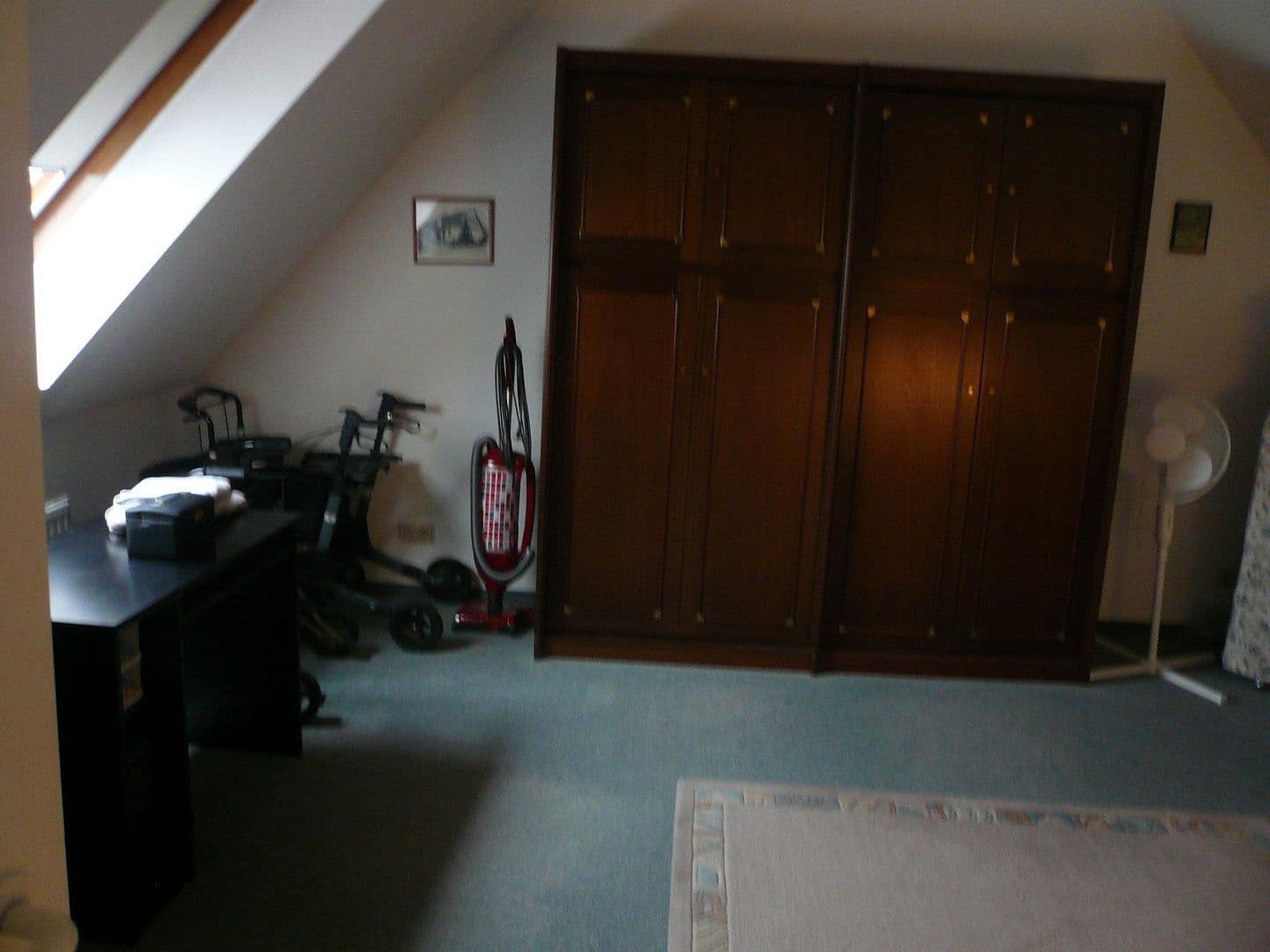 Prenájom bytu 2-izbový 69 m², Hauptstraße 284b, Heiligenhaus, Severné Porýnie - Westfálsko Prenájom bytu 2-izbový 69 m², Hauptstraße 284b, Heiligenhaus, Severné Porýnie - Westfálsko