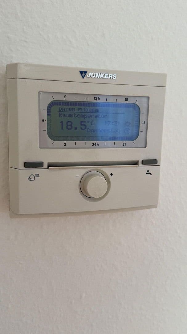 Prenájom bytu 4-izbový 106 m², Stuttgart, Bádensko-Wurttembersko Prenájom bytu 4-izbový 106 m², Stuttgart, Bádensko-Wurttembersko