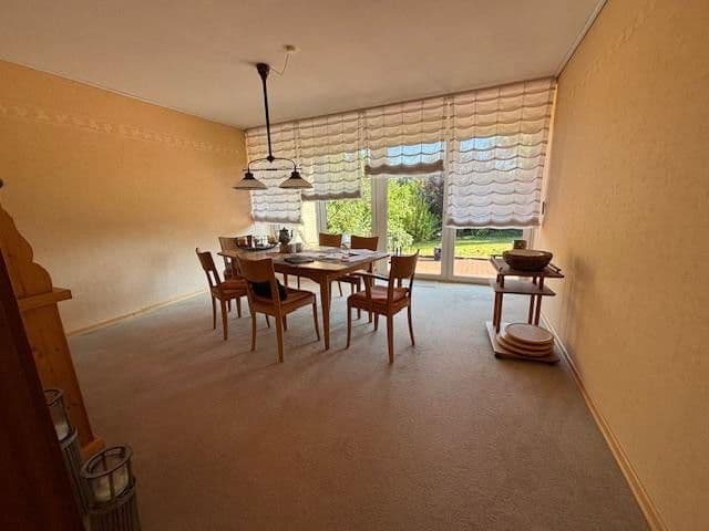 Predaj domu 179 m², pozemek 1.000 m², Nelkenstraße 13, Syke, Dolné Sasko Predaj domu 179 m², pozemek 1.000 m², Nelkenstraße 13, Syke, Dolné Sasko