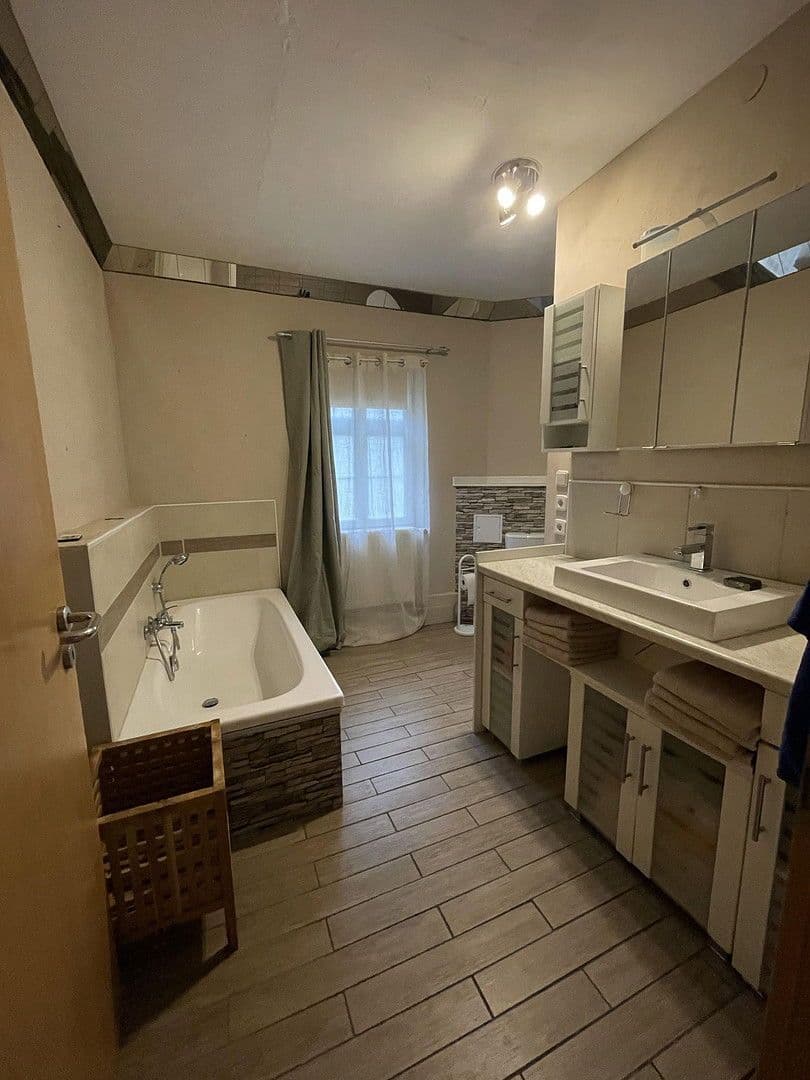 Predaj domu 300 m², pozemek 685 m², Diemelsee, Hesensko Predaj domu 300 m², pozemek 685 m², Diemelsee, Hesensko