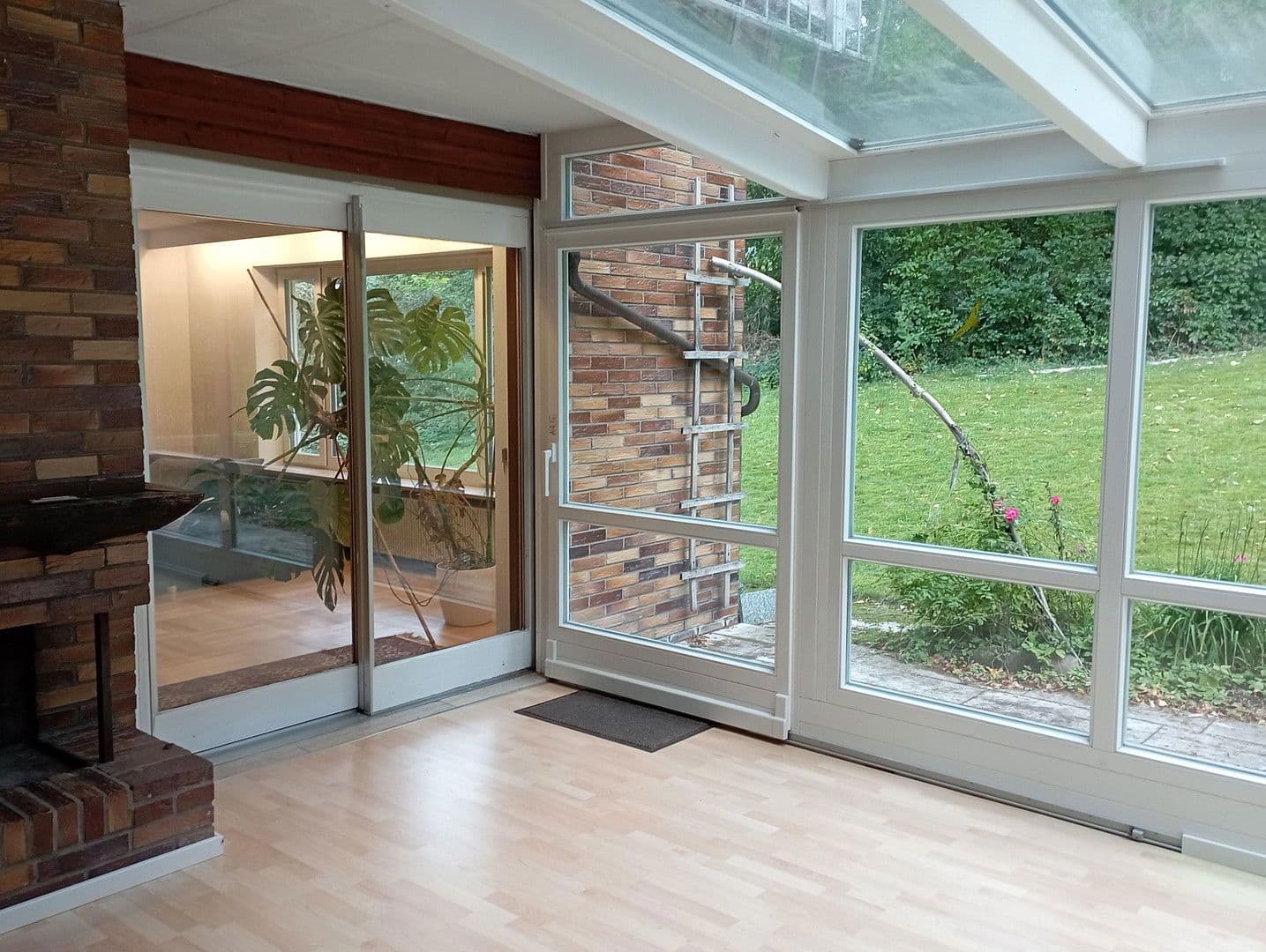 Prenájom bytu 4-izbový 166 m², Eltmann, Bavorsko Prenájom bytu 4-izbový 166 m², Eltmann, Bavorsko