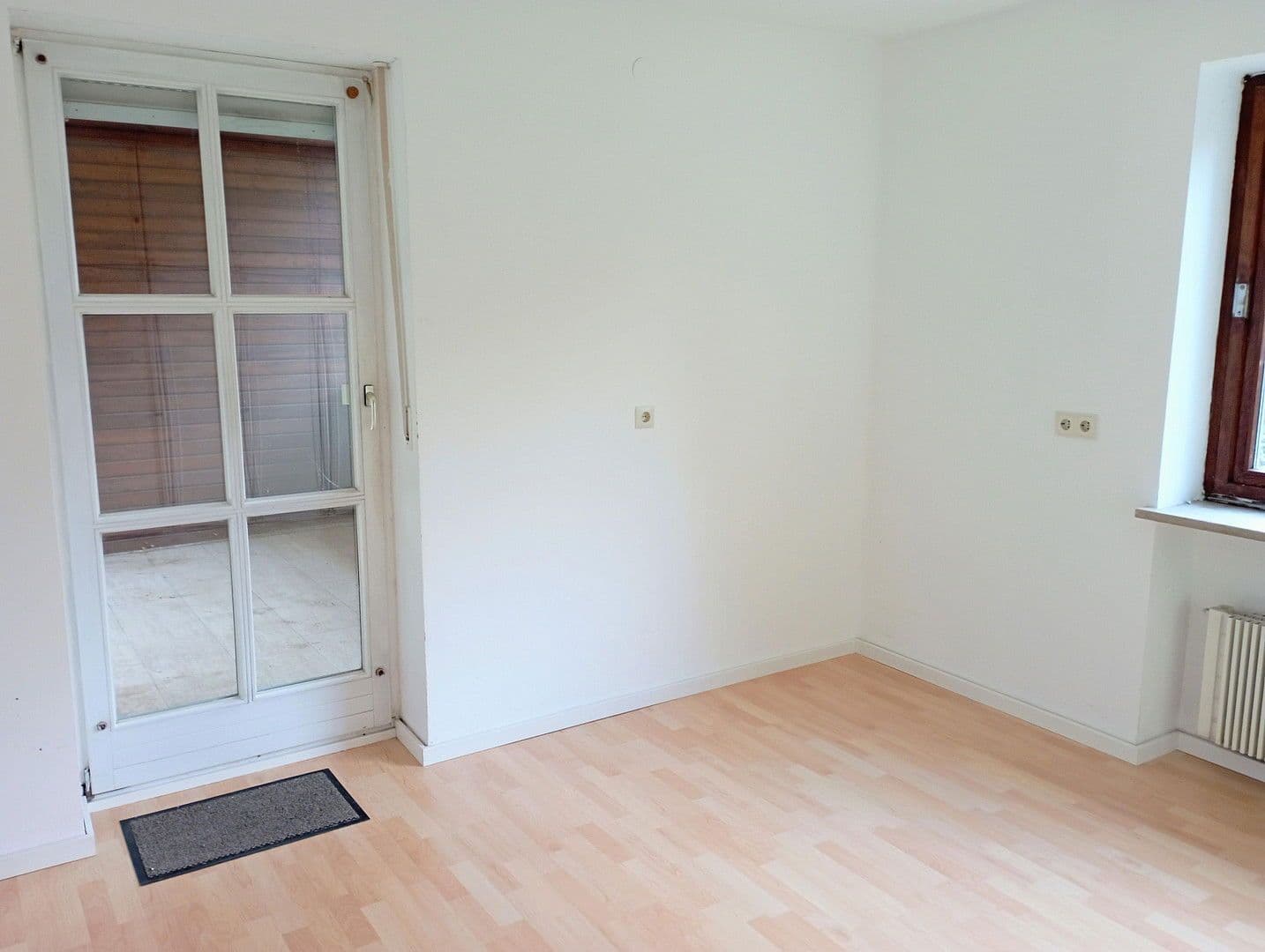 Prenájom bytu 4-izbový 166 m², Eltmann, Bavorsko Prenájom bytu 4-izbový 166 m², Eltmann, Bavorsko