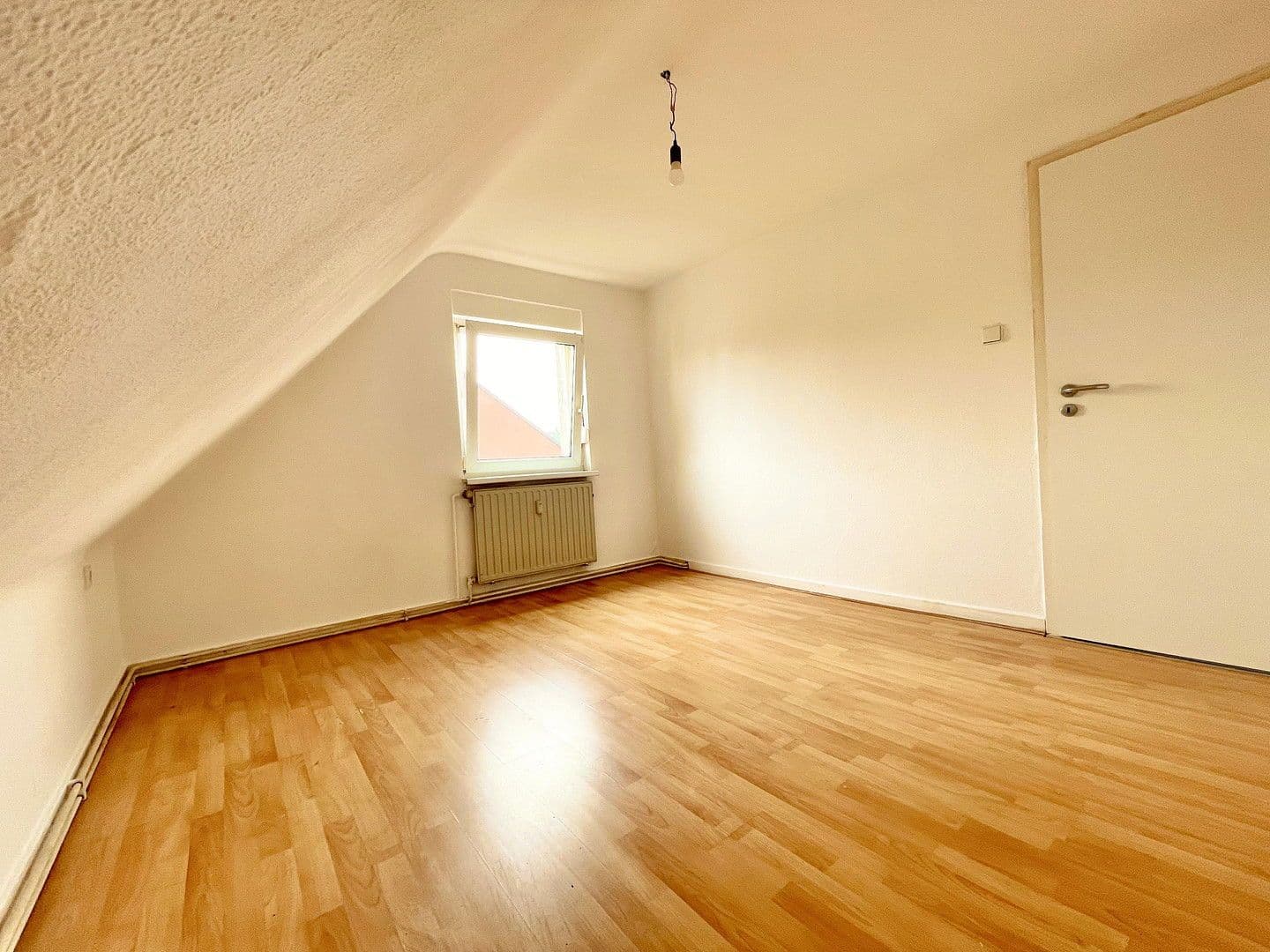 Predaj domu 256 m², pozemek 808 m², Köln - Worringen, Severné Porýnie - Westfálsko Predaj domu 256 m², pozemek 808 m², Köln - Worringen, Severné Porýnie - Westfálsko