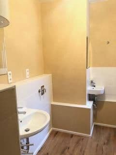 Prenájom bytu 1-izbový 55 m², Stadelstraße 1, Suhl, Durínsko Prenájom bytu 1-izbový 55 m², Stadelstraße 1, Suhl, Durínsko