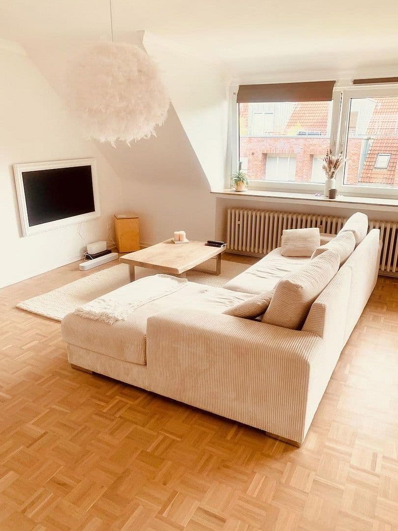 Prenájom bytu 3-izbový 100 m², Münster, Severné Porýnie - Westfálsko Prenájom bytu 3-izbový 100 m², Münster, Severné Porýnie - Westfálsko