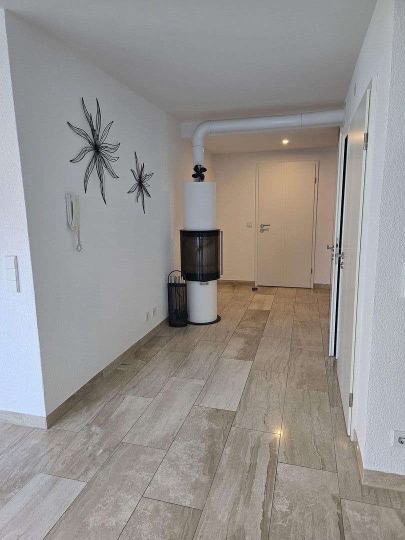 Predaj domu 276 m², pozemek 570 m², Hardthausen am Kocher, Bádensko-Wurttembersko Predaj domu 276 m², pozemek 570 m², Hardthausen am Kocher, Bádensko-Wurttembersko