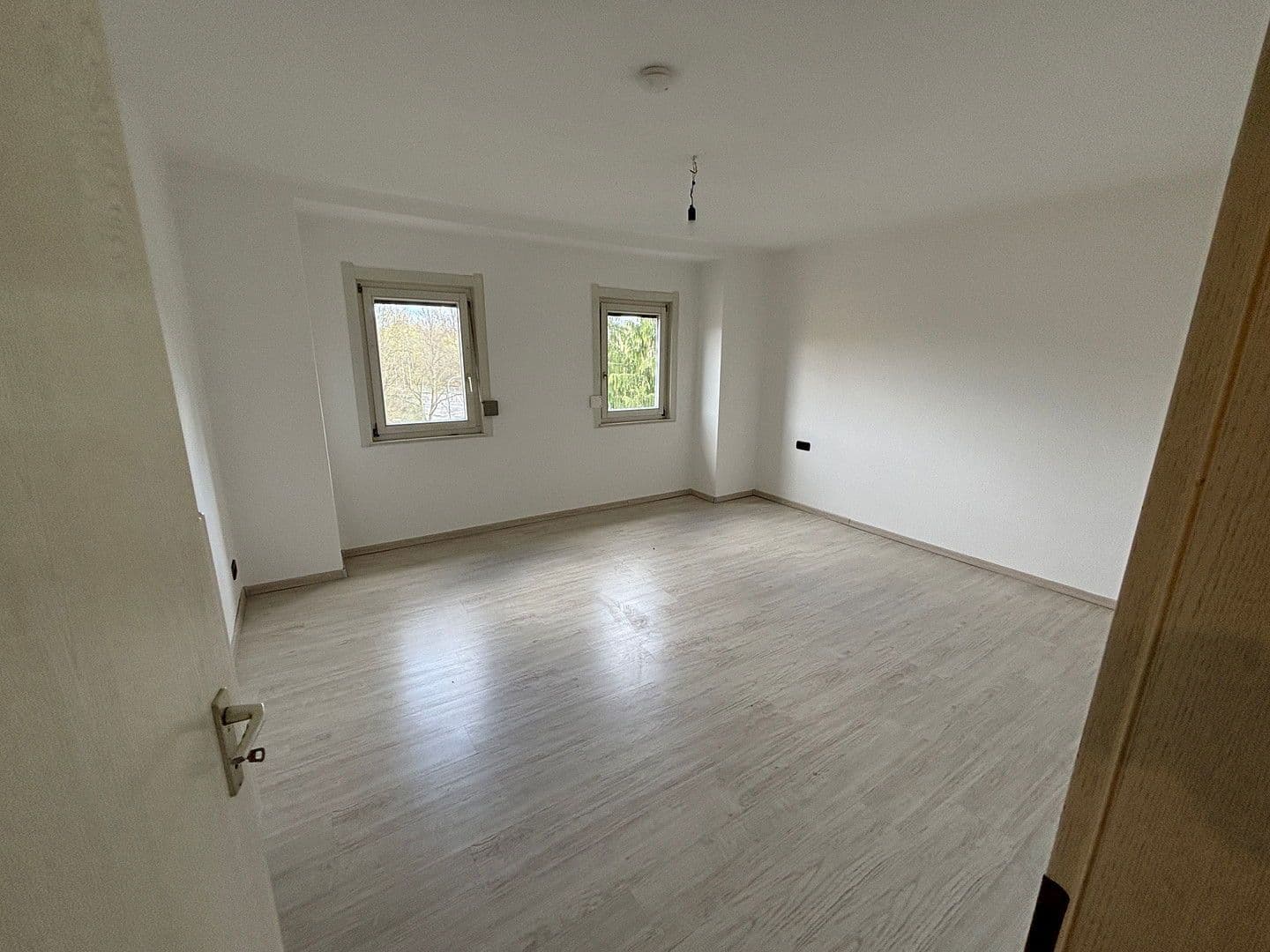 Prenájom bytu 3-izbový 63 m², Millotstraße 1, Nürtingen, Bádensko-Wurttembersko Prenájom bytu 3-izbový 63 m², Millotstraße 1, Nürtingen, Bádensko-Wurttembersko