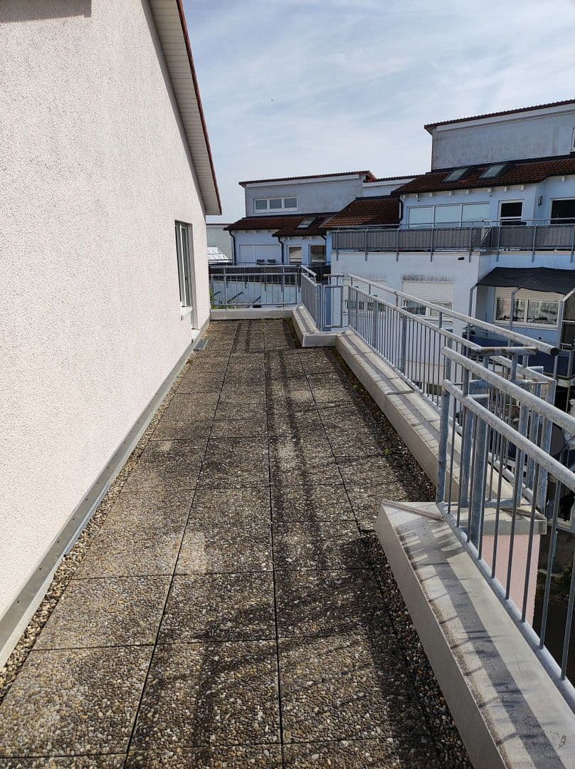 Prenájom bytu 3-izbový 93 m², Bei den Linden 6, Laichingen, Bádensko-Wurttembersko Prenájom bytu 3-izbový 93 m², Bei den Linden 6, Laichingen, Bádensko-Wurttembersko