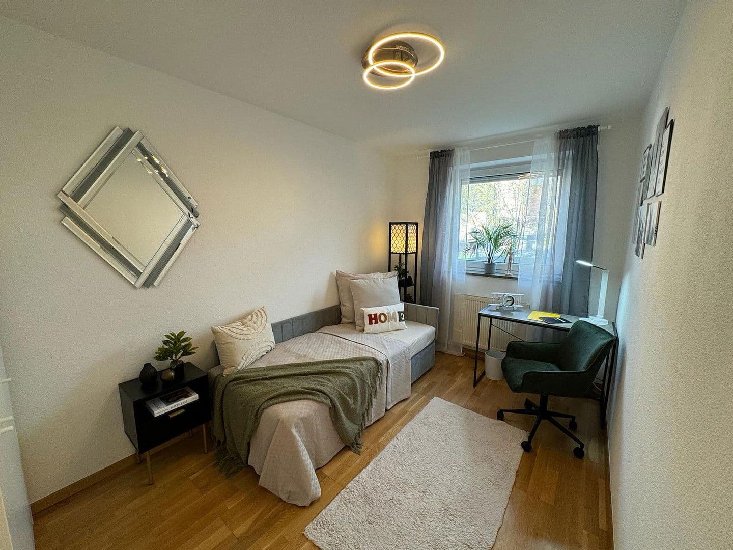 Prenájom bytu 3-izbový 85 m², Eichstätter Platz 8, Nürnberg, Bavorsko Prenájom bytu 3-izbový 85 m², Eichstätter Platz 8, Nürnberg, Bavorsko