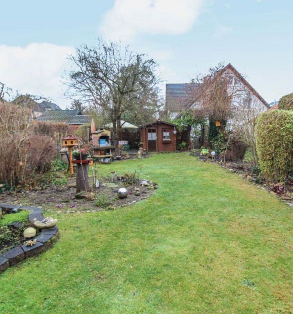 Prenájom bytu 3-izbový 85 m², Eichstätter Platz 8, Nürnberg, Bavorsko Prenájom bytu 3-izbový 85 m², Eichstätter Platz 8, Nürnberg, Bavorsko