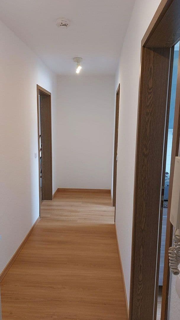 Prenájom bytu 2-izbový 50 m², Aschaffenburg, Bavorsko Prenájom bytu 2-izbový 50 m², Aschaffenburg, Bavorsko