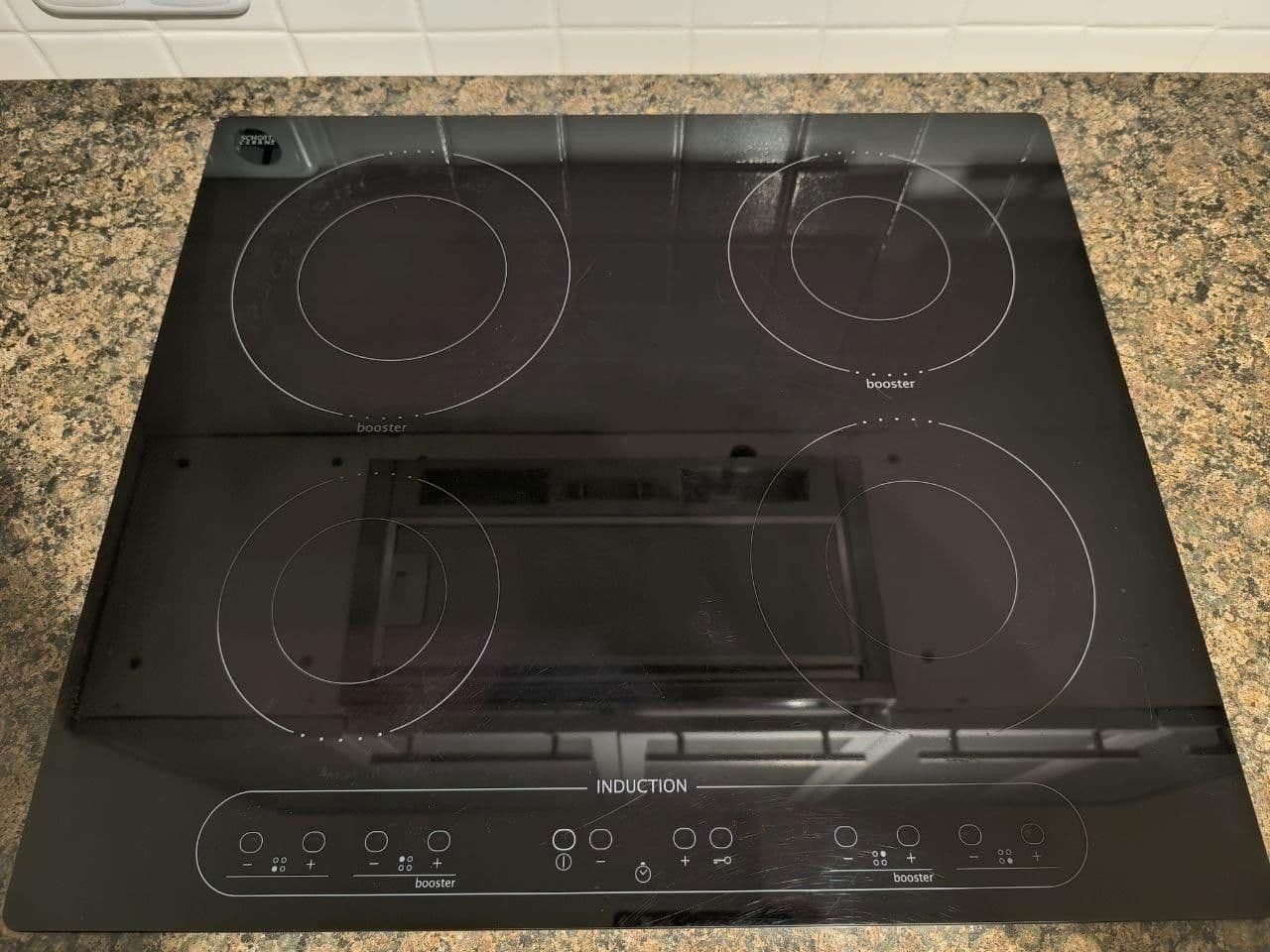 Prenájom bytu 2-izbový 50 m², Aschaffenburg, Bavorsko Prenájom bytu 2-izbový 50 m², Aschaffenburg, Bavorsko