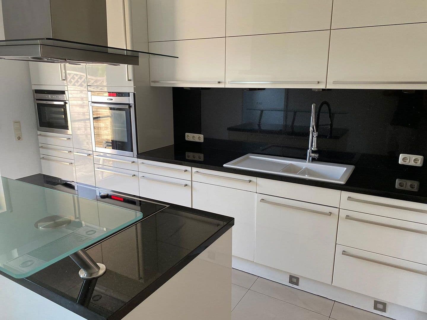 Predaj domu 140 m², pozemek 580 m², Elsfleth, Dolné Sasko Predaj domu 140 m², pozemek 580 m², Elsfleth, Dolné Sasko