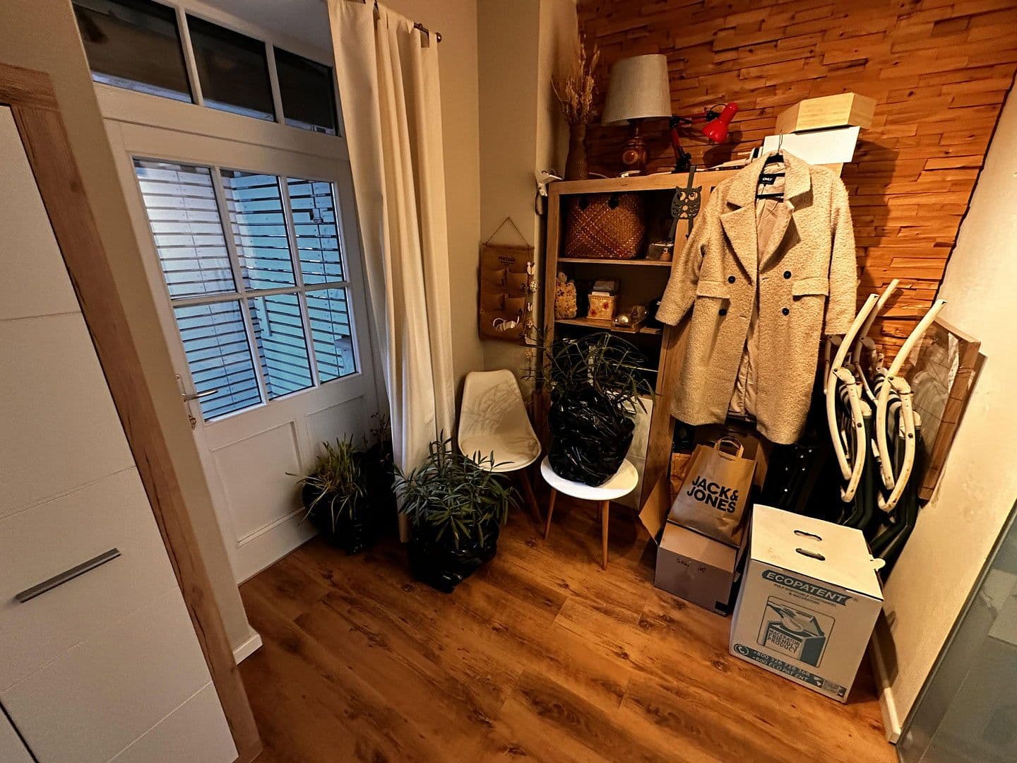 Prenájom bytu 3-izbový 85 m², Molkereistraße 4, Schwerin, Meklenbursko-Predpomoransko Prenájom bytu 3-izbový 85 m², Molkereistraße 4, Schwerin, Meklenbursko-Predpomoransko