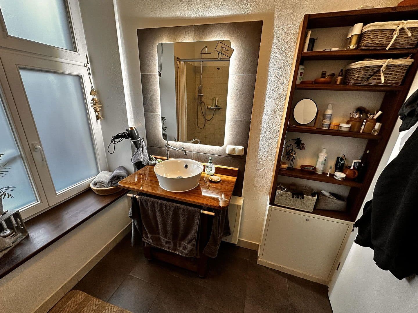 Prenájom bytu 3-izbový 85 m², Molkereistraße 4, Schwerin, Meklenbursko-Predpomoransko Prenájom bytu 3-izbový 85 m², Molkereistraße 4, Schwerin, Meklenbursko-Predpomoransko