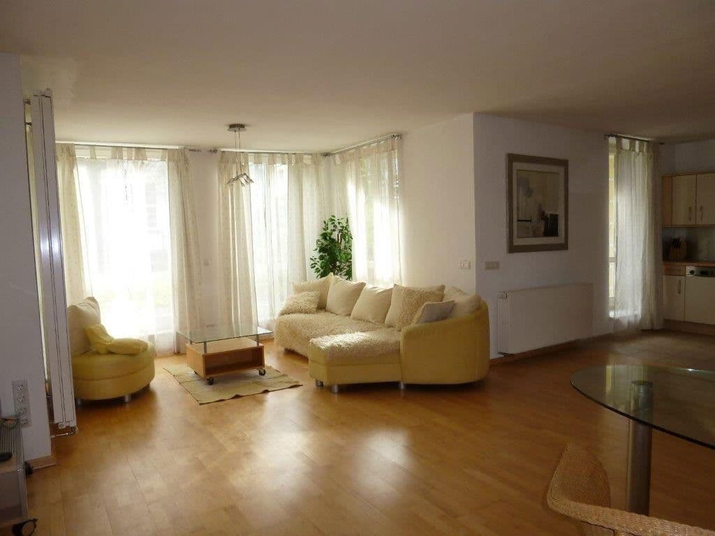 Prenájom bytu 1-izbový 75 m², Urseler Str. 5, Bad Homburg vor der Höhe, Hesensko Prenájom bytu 1-izbový 75 m², Urseler Str. 5, Bad Homburg vor der Höhe, Hesensko