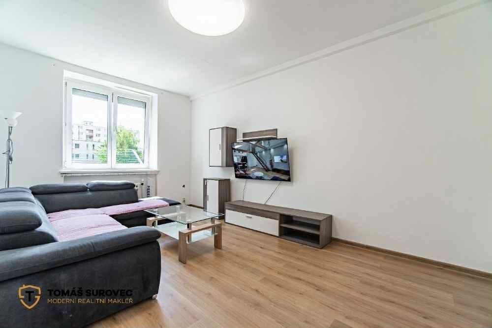 Prenájom bytu 2-izbový 54 m², Sokolská, Zlín, Zlínský kraj Prenájom bytu 2-izbový 54 m², Sokolská, Zlín, Zlínský kraj