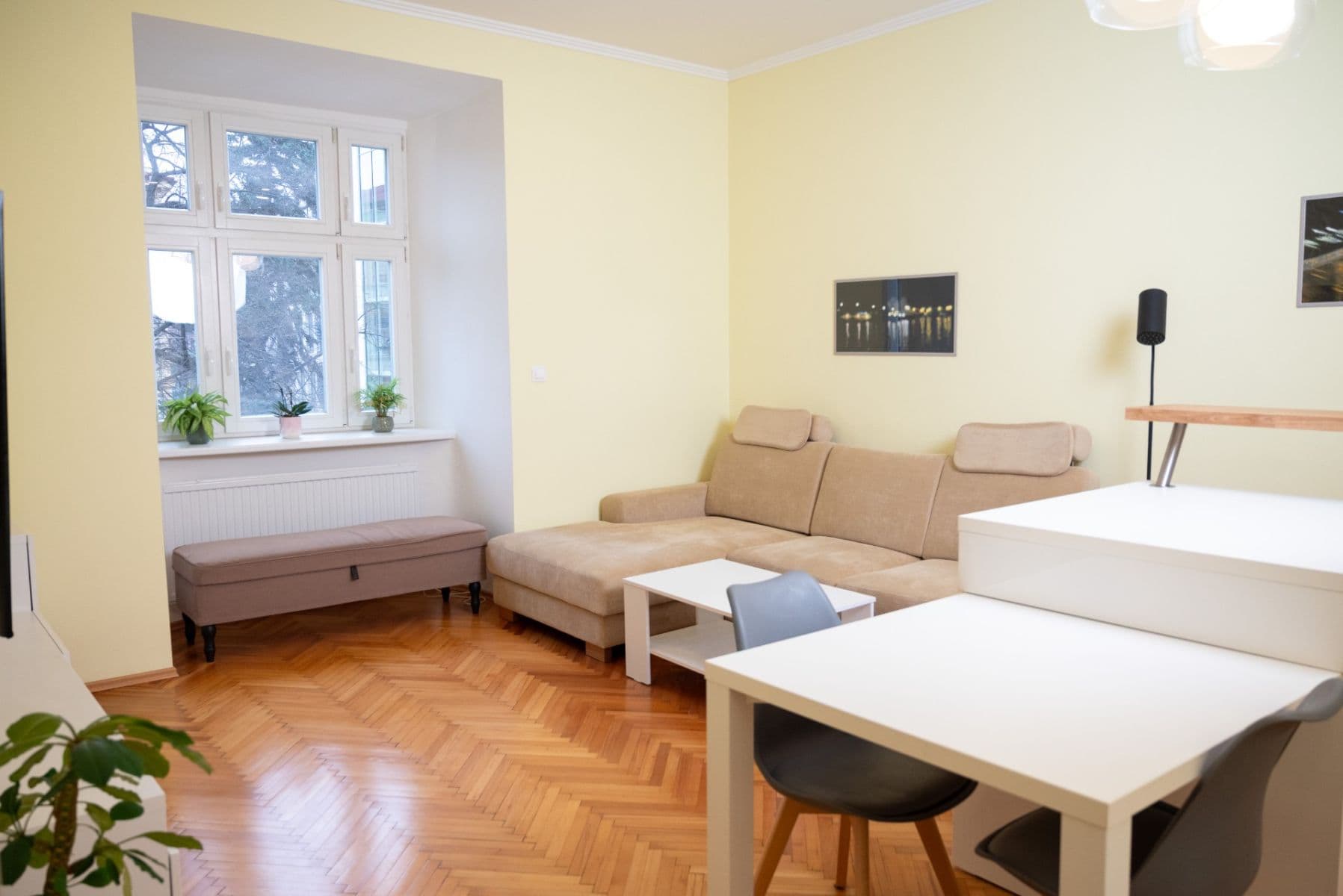 Predaj bytu 3-izbový 75 m², Svornosti, Praha, Praha Predaj bytu 3-izbový 75 m², Svornosti, Praha, Praha