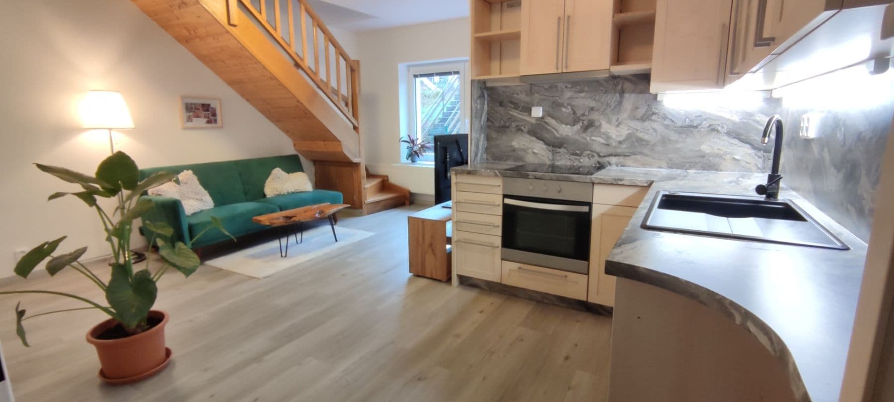 Prenájom bytu 2-izbový 64 m², Zátopkova, Milovice, Středočeský kraj Prenájom bytu 2-izbový 64 m², Zátopkova, Milovice, Středočeský kraj