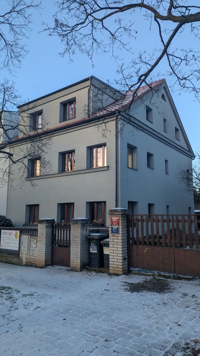 Prenájom bytu 2-izbový 48 m², Služská, Praha, Praha Prenájom bytu 2-izbový 48 m², Služská, Praha, Praha