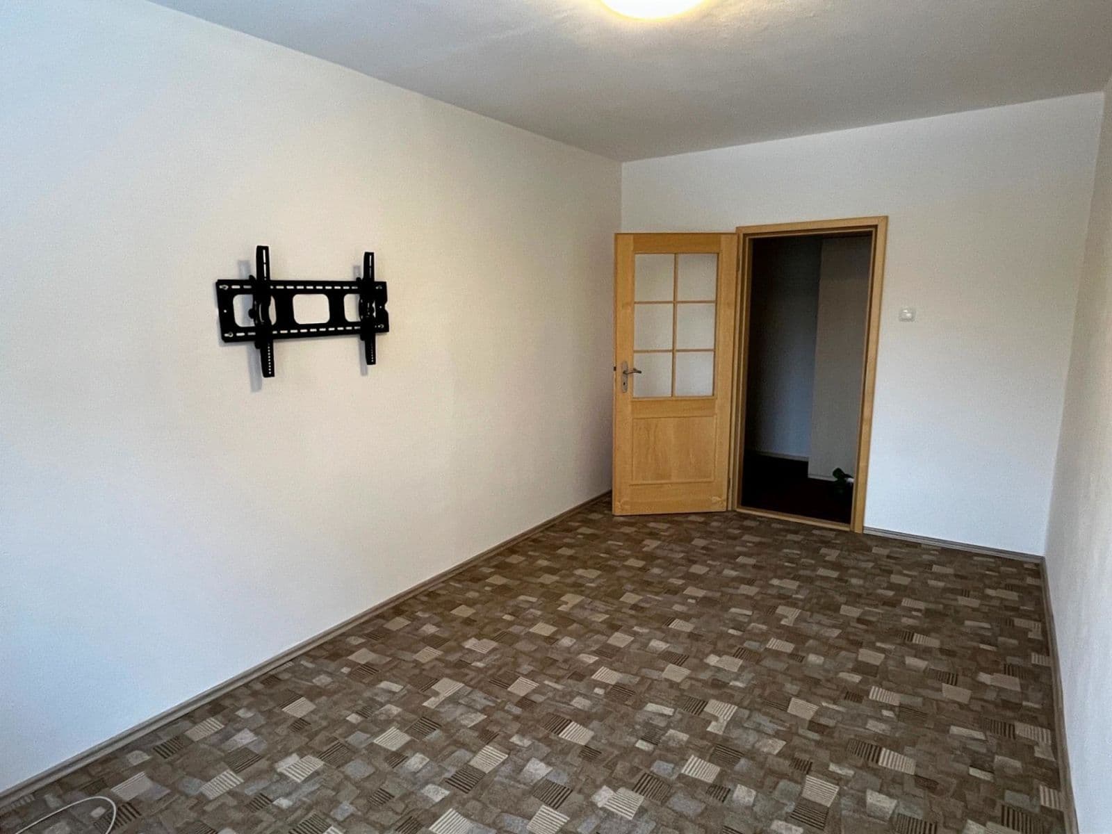 Prenájom bytu 4-izbový 94 m², Hausmannova, Praha, Praha Prenájom bytu 4-izbový 94 m², Hausmannova, Praha, Praha