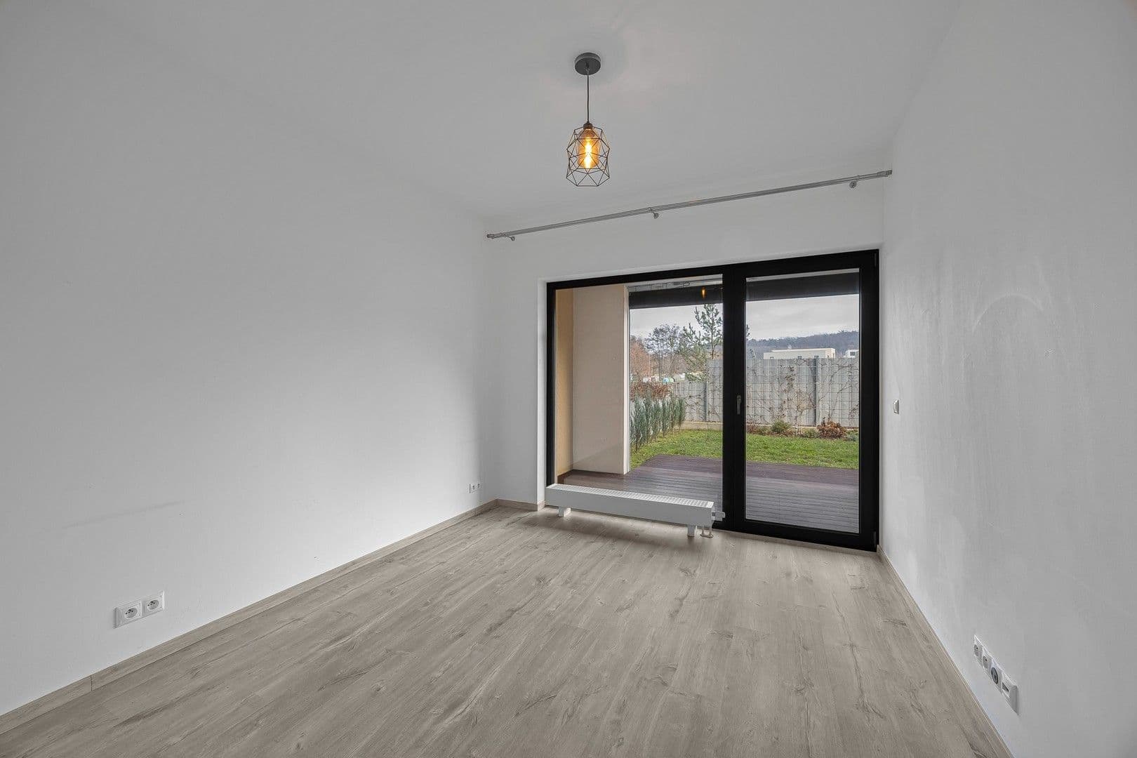 Prenájom bytu 2-izbový 60 m², Na Komořsku, Praha, Praha Prenájom bytu 2-izbový 60 m², Na Komořsku, Praha, Praha