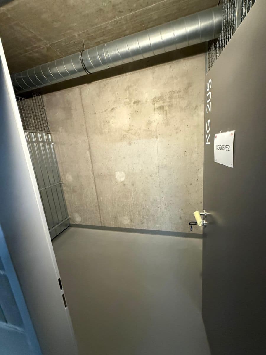 Prenájom bytu 4-izbový 89 m², Stočesova, Praha, Praha Prenájom bytu 4-izbový 89 m², Stočesova, Praha, Praha