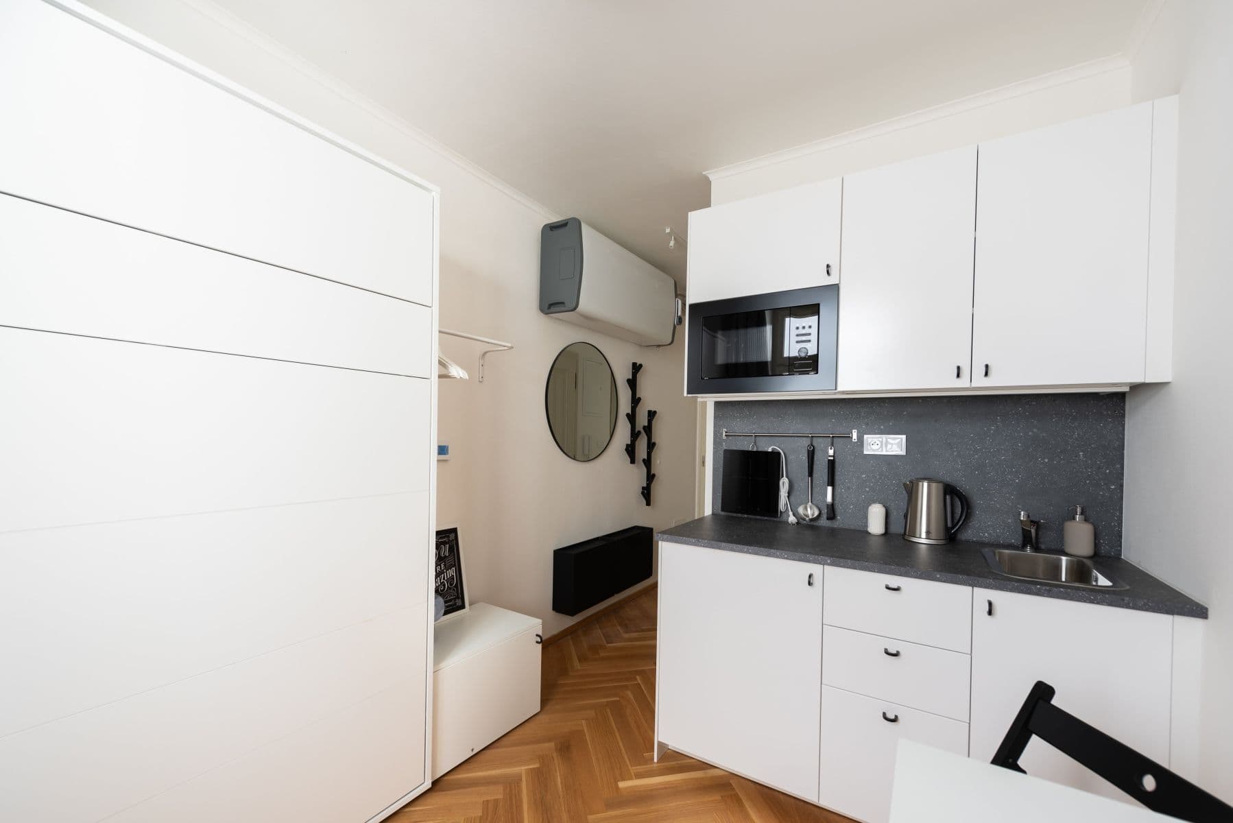 Prenájom bytu 12 m², Nekázanka, Praha, Praha Prenájom bytu 12 m², Nekázanka, Praha, Praha