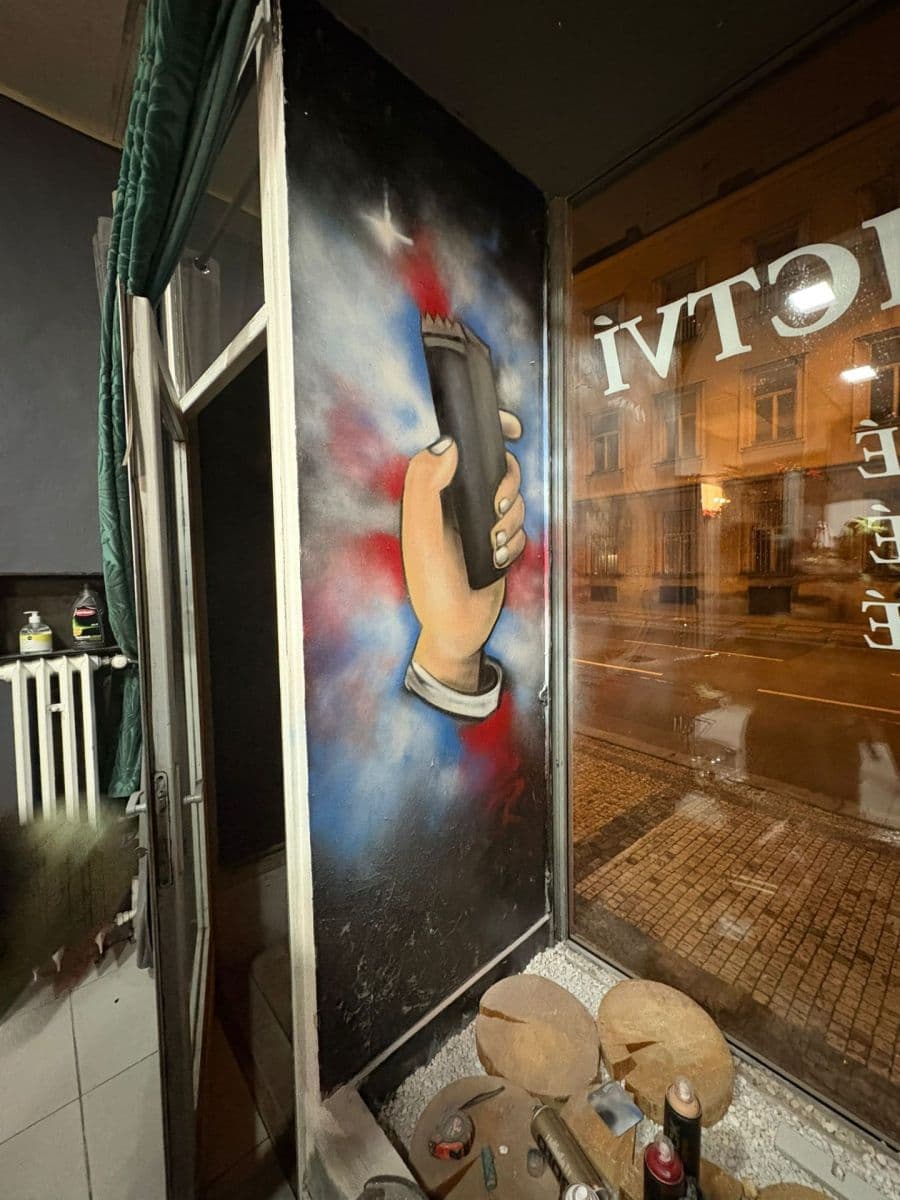 Prenájom nebytového priestoru 15 m², Žitná, Praha, Praha Prenájom nebytového priestoru 15 m², Žitná, Praha, Praha