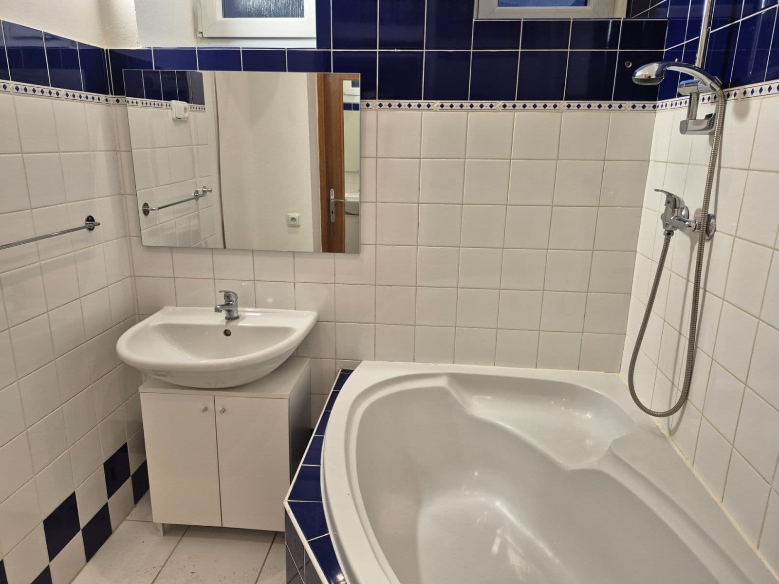 Prenájom bytu 1-izbový 41 m², nám. Svobody, Přerov, Olomoucký kraj Prenájom bytu 1-izbový 41 m², nám. Svobody, Přerov, Olomoucký kraj