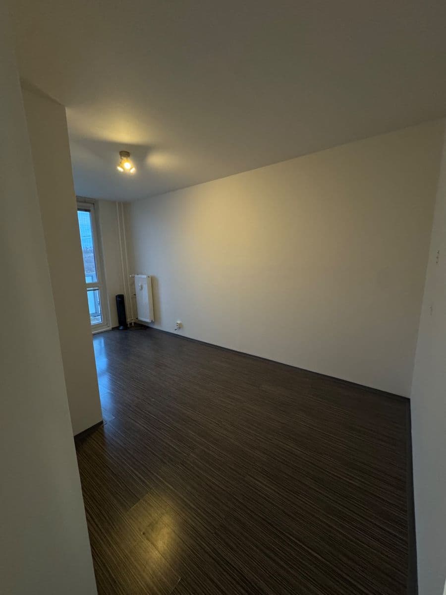Prenájom bytu 3-izbový 62 m², Vazovova, Praha, Praha Prenájom bytu 3-izbový 62 m², Vazovova, Praha, Praha