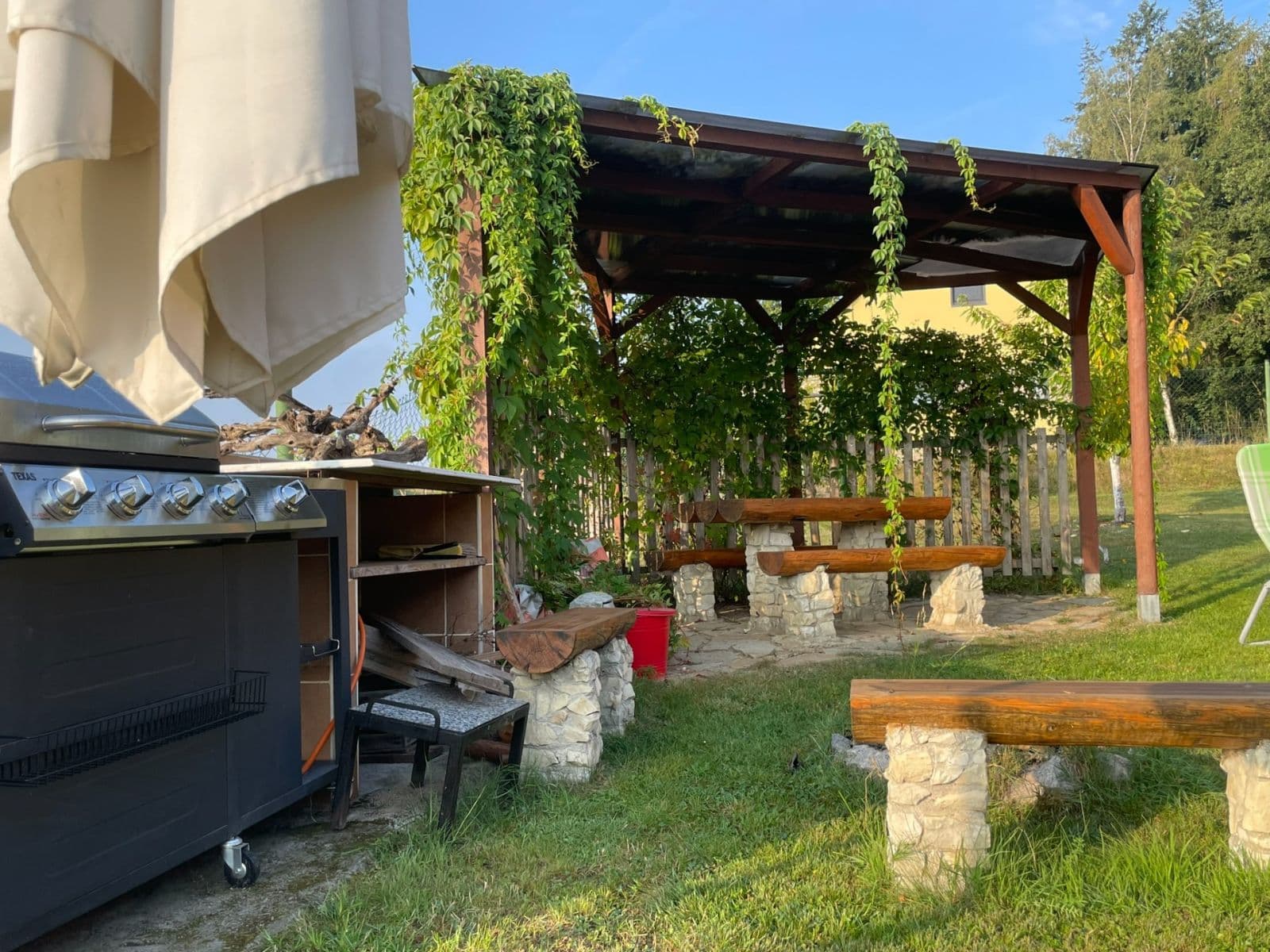 Predaj domu 73 m², pozemek 899 m², 23716, Líský, Středočeský kraj Predaj domu 73 m², pozemek 899 m², 23716, Líský, Středočeský kraj