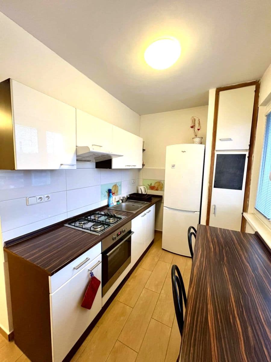 Prenájom bytu 1-izbový 34 m², Egyptská, Praha, Praha Prenájom bytu 1-izbový 34 m², Egyptská, Praha, Praha