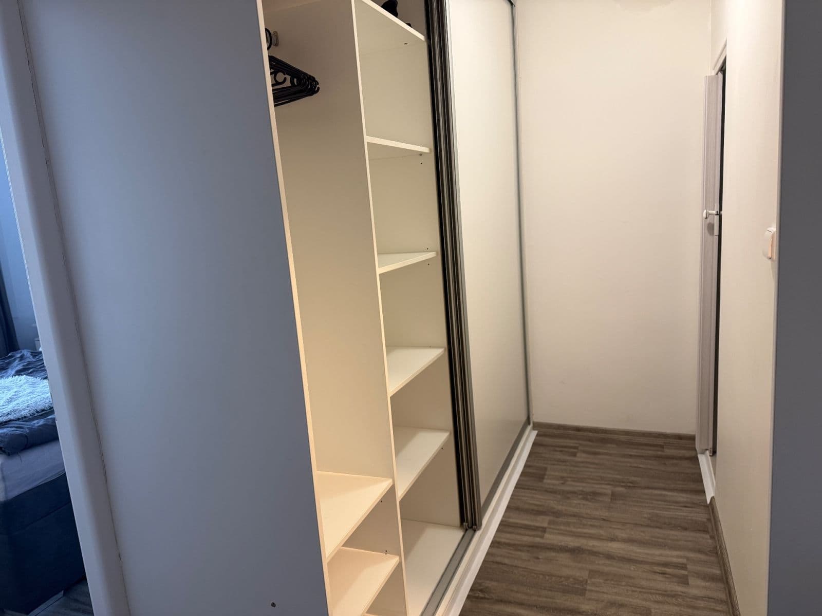 Prenájom bytu 3-izbový 70 m², Alejní, Teplice, Ústecký kraj Prenájom bytu 3-izbový 70 m², Alejní, Teplice, Ústecký kraj