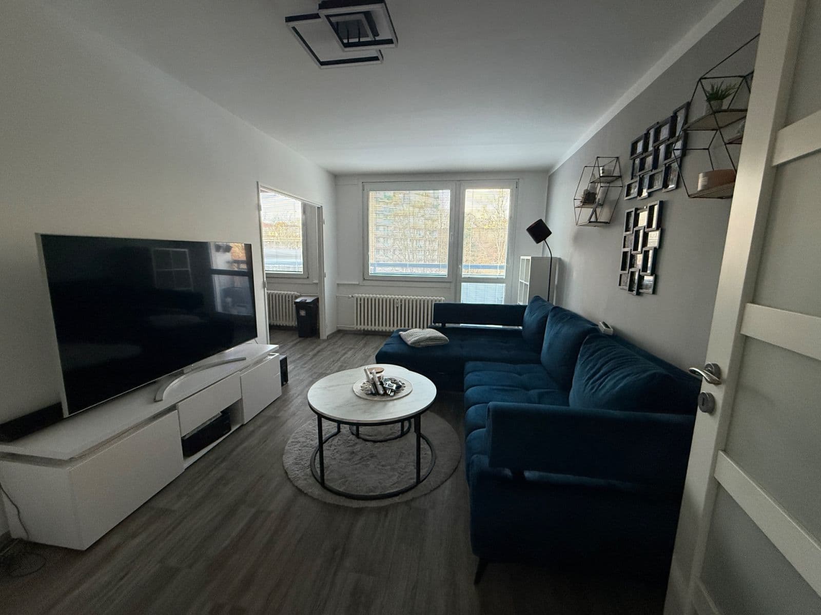 Prenájom bytu 3-izbový 70 m², Alejní, Teplice, Ústecký kraj Prenájom bytu 3-izbový 70 m², Alejní, Teplice, Ústecký kraj