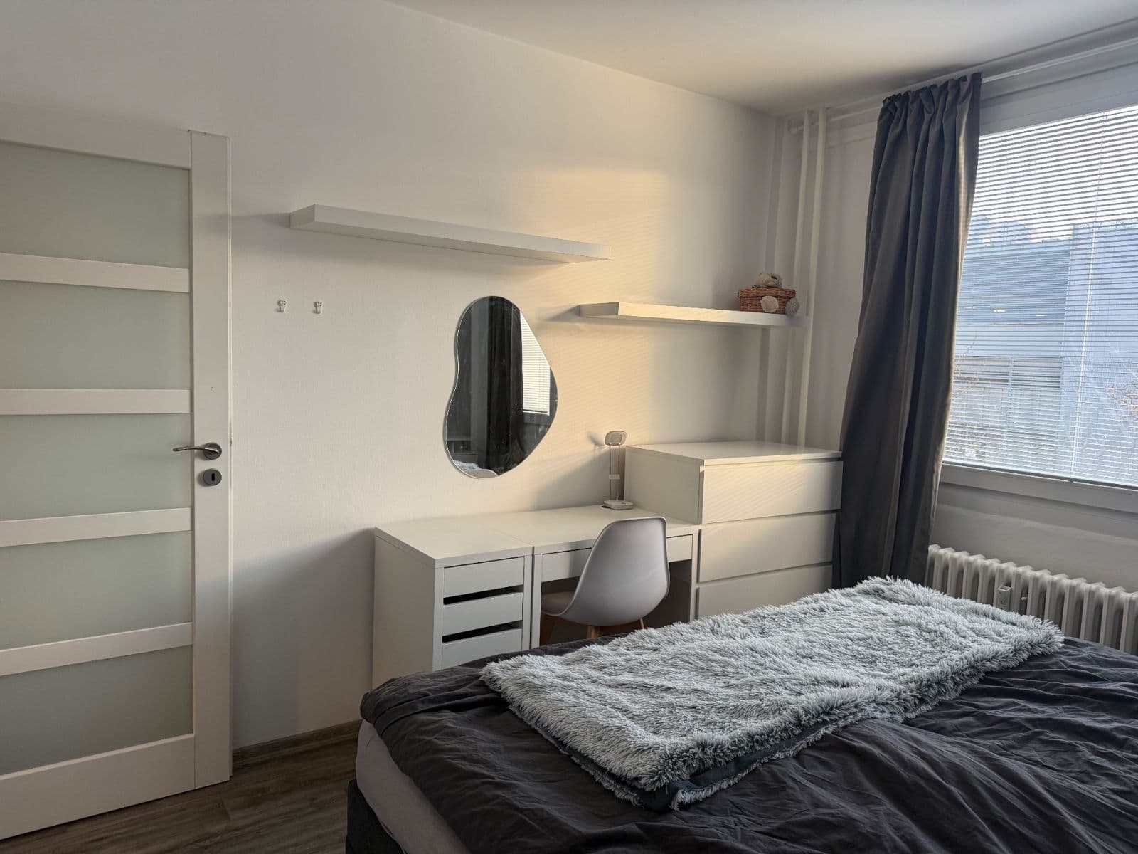 Prenájom bytu 3-izbový 70 m², Alejní, Teplice, Ústecký kraj Prenájom bytu 3-izbový 70 m², Alejní, Teplice, Ústecký kraj