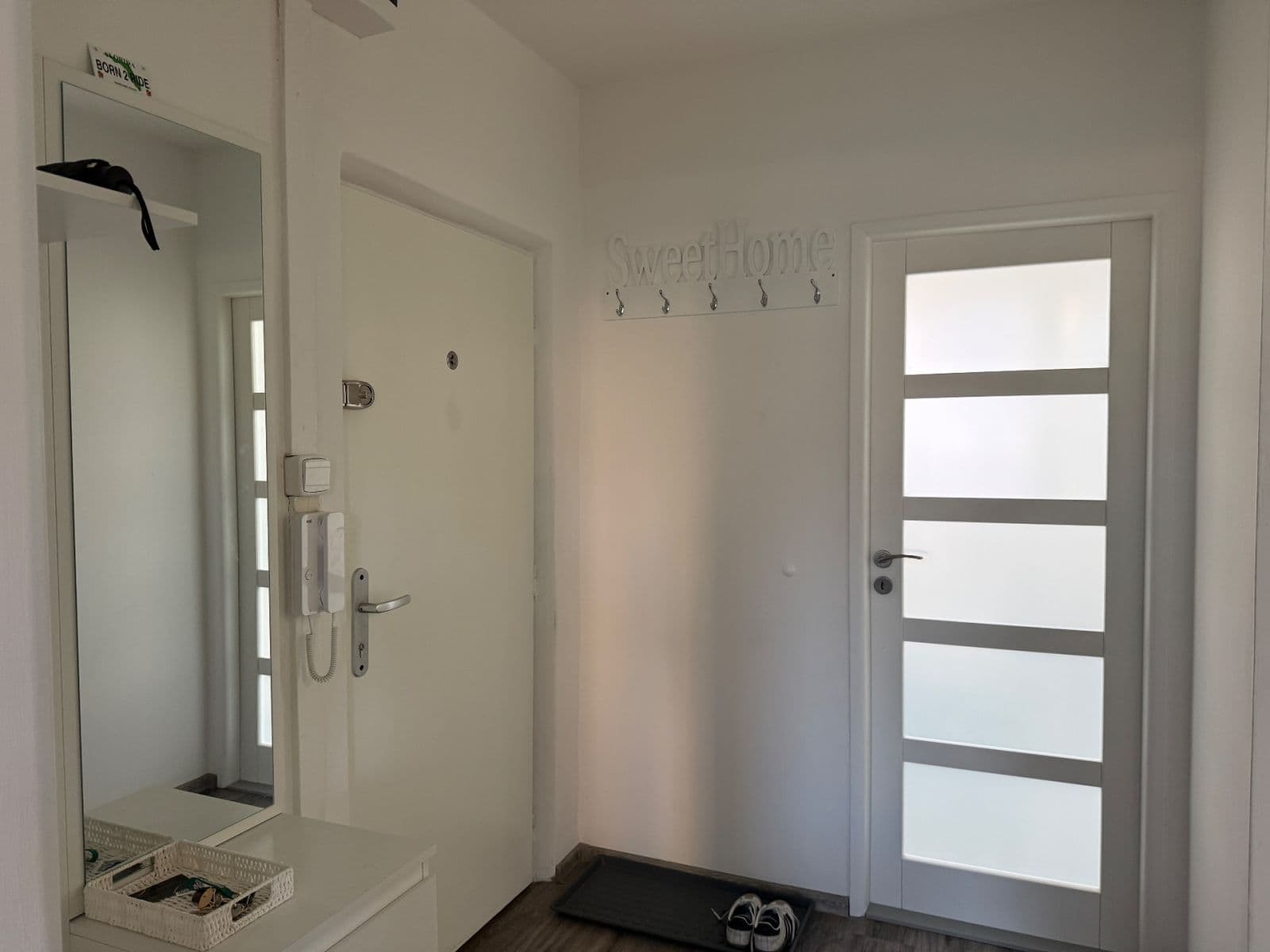 Prenájom bytu 3-izbový 70 m², Alejní, Teplice, Ústecký kraj Prenájom bytu 3-izbový 70 m², Alejní, Teplice, Ústecký kraj