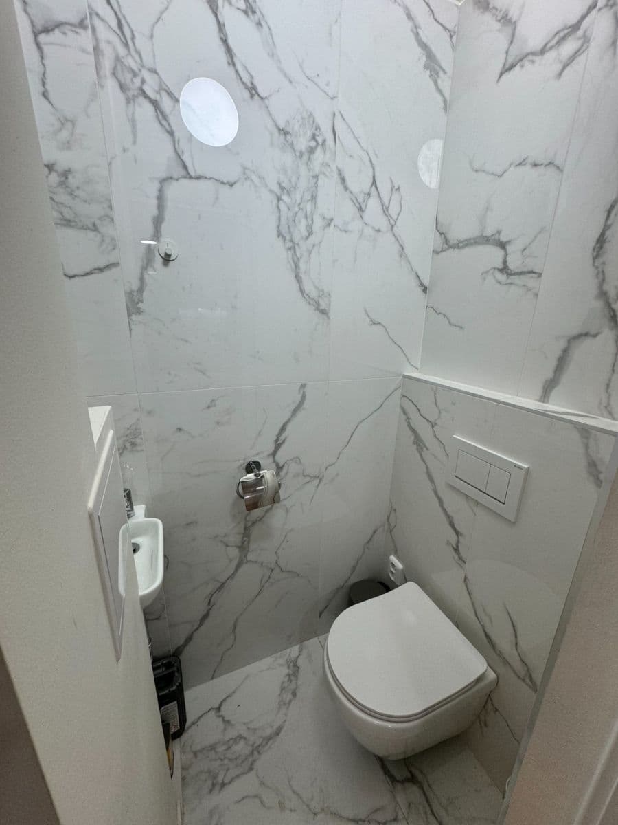 Prenájom bytu 1-izbový 19 m², Jagellonská, Praha, Praha Prenájom bytu 1-izbový 19 m², Jagellonská, Praha, Praha