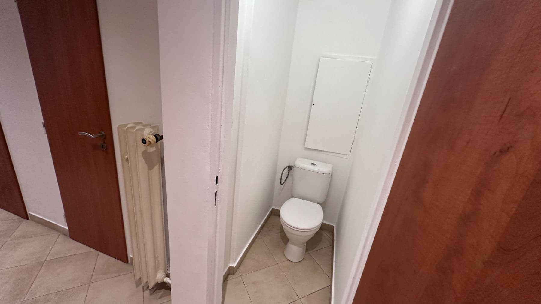 Prenájom bytu 2-izbový 57 m², Holandská, Praha, Praha Prenájom bytu 2-izbový 57 m², Holandská, Praha, Praha