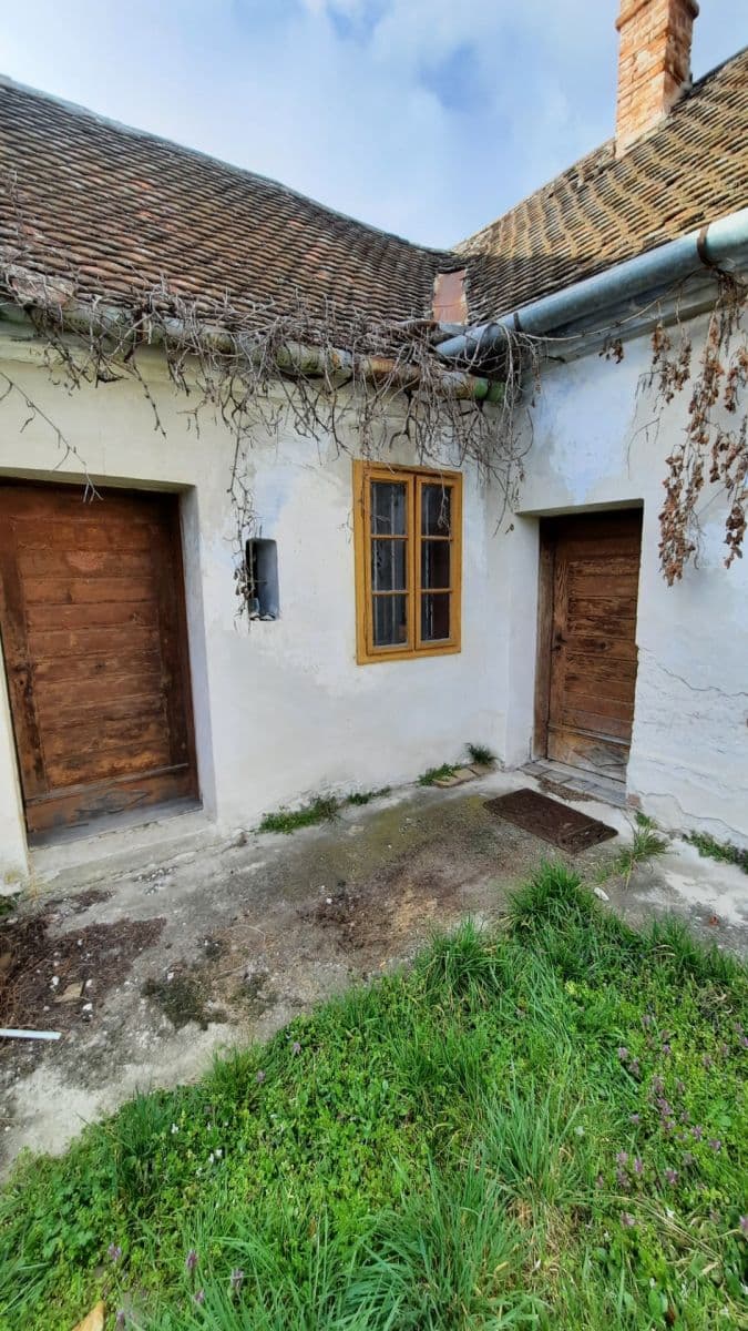 Predaj domu 714 m², pozemek 1.389 m², Jilemnického, Gbely, Trnavský kraj Predaj domu 714 m², pozemek 1.389 m², Jilemnického, Gbely, Trnavský kraj