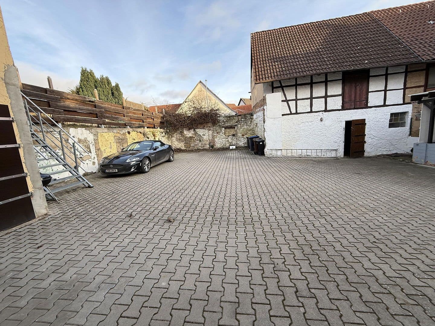 Predaj domu 100 m², pozemek 398 m², Heilbronn, Bádensko-Wurttembersko Predaj domu 100 m², pozemek 398 m², Heilbronn, Bádensko-Wurttembersko