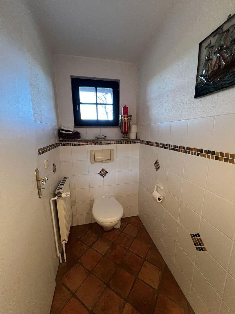 Predaj domu 232 m², pozemek 3.243 m², Meierstorfer Straße 2, Ruhner Berge, Meklenbursko-Predpomoransko Predaj domu 232 m², pozemek 3.243 m², Meierstorfer Straße 2, Ruhner Berge, Meklenbursko-Predpomoransko