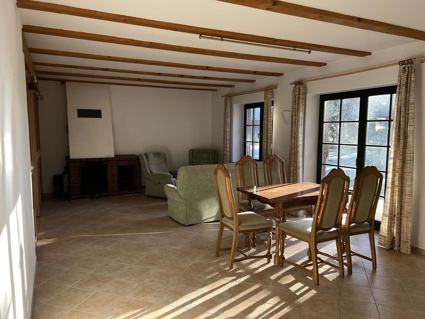 Predaj domu 232 m², pozemek 3.243 m², Meierstorfer Straße 2, Ruhner Berge, Meklenbursko-Predpomoransko Predaj domu 232 m², pozemek 3.243 m², Meierstorfer Straße 2, Ruhner Berge, Meklenbursko-Predpomoransko