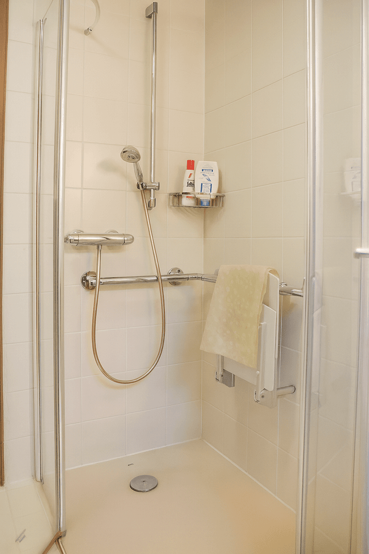 Predaj domu 120 m², pozemek 524 m², Köln, Severné Porýnie - Westfálsko Predaj domu 120 m², pozemek 524 m², Köln, Severné Porýnie - Westfálsko