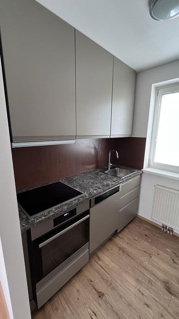 Prenájom bytu 3-izbový 75 m², Grundäckergasse 36, Wien, Viedeň Prenájom bytu 3-izbový 75 m², Grundäckergasse 36, Wien, Viedeň