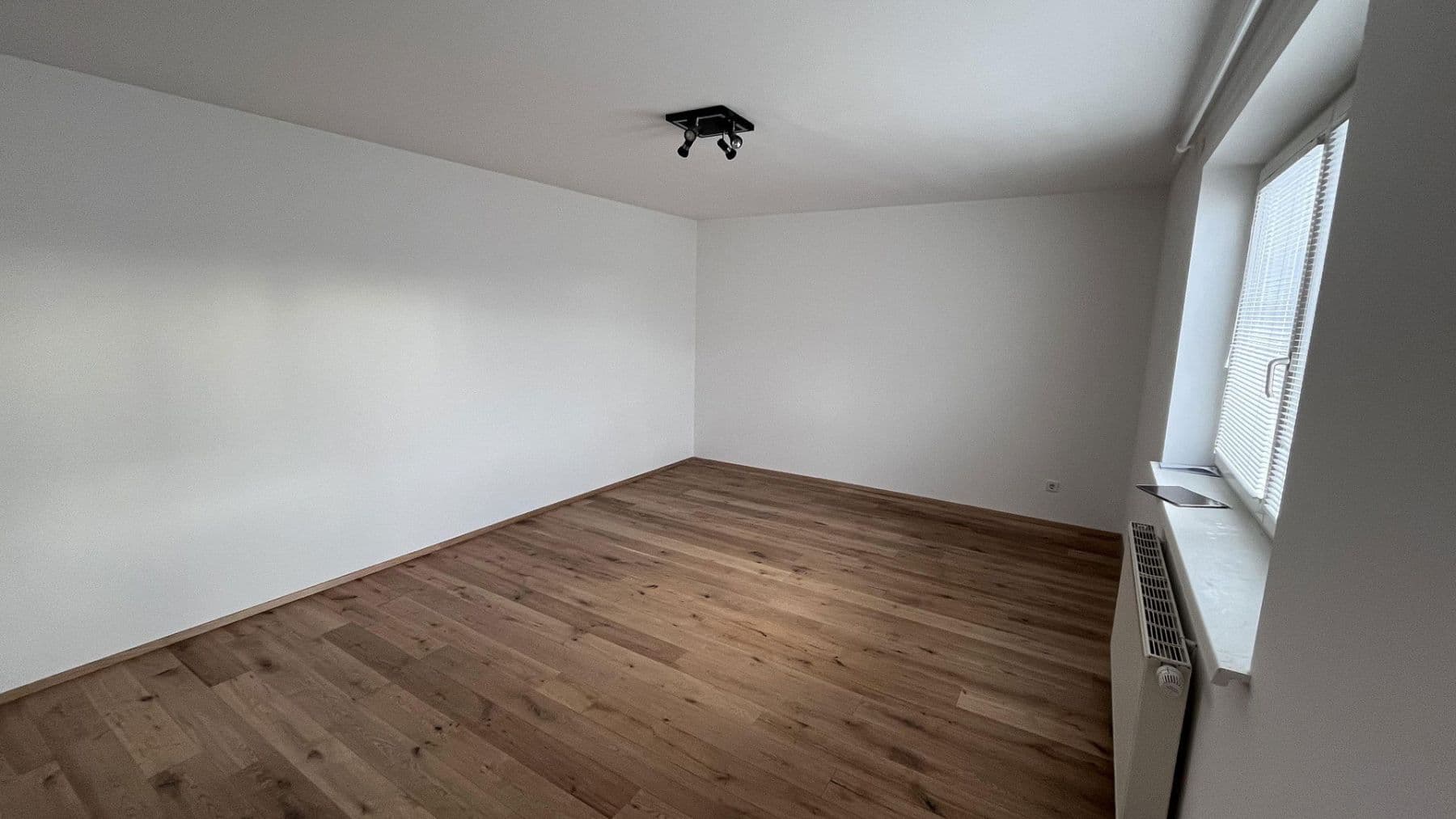 Prenájom bytu 3-izbový 75 m², Grundäckergasse 36, Wien, Viedeň Prenájom bytu 3-izbový 75 m², Grundäckergasse 36, Wien, Viedeň