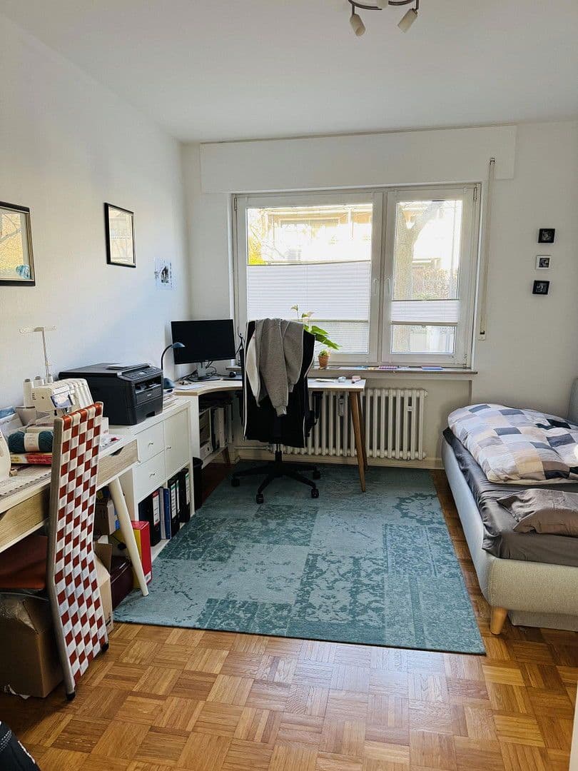 Prenájom bytu 4-izbový 116 m², Humboldstraße 27, Wiesbaden, Hesensko Prenájom bytu 4-izbový 116 m², Humboldstraße 27, Wiesbaden, Hesensko