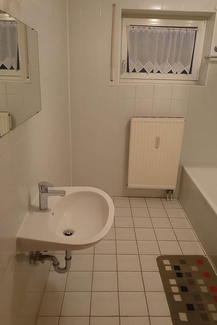 Predaj bytu 2-izbový 58 m², Ichenhausen, Bavorsko Predaj bytu 2-izbový 58 m², Ichenhausen, Bavorsko